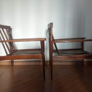 Par de Poltronas Grete Jalk Rino Levi