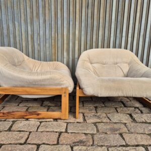 Raro par de poltronas Percival Lafer